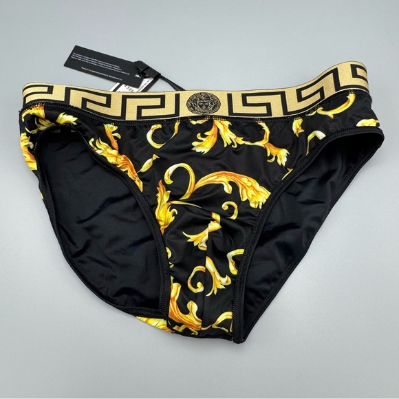 Men's Versace Greek Key Black & Gold Swim Briefs/Trunks NWT Size 5 Includes Bag - Picture 10 of 12